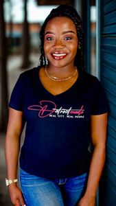Signature Black Collection Women's Fitted Signature Tee Shirt (Crew Neck & V-Neck)